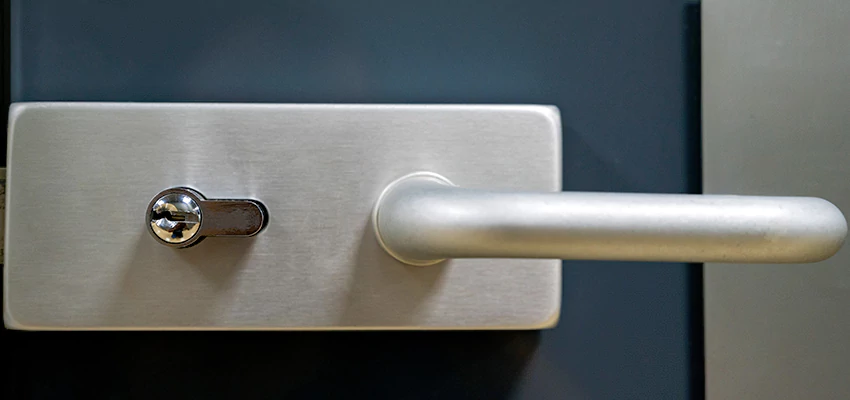 Change Patio Door Locks in Carson, California