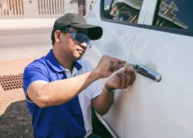 Car Locksmith in Carson, CA